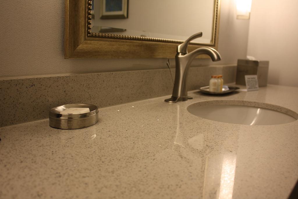 The Heritage Inn & Suites, Ascend Hotel Collection Garden City Luaran gambar