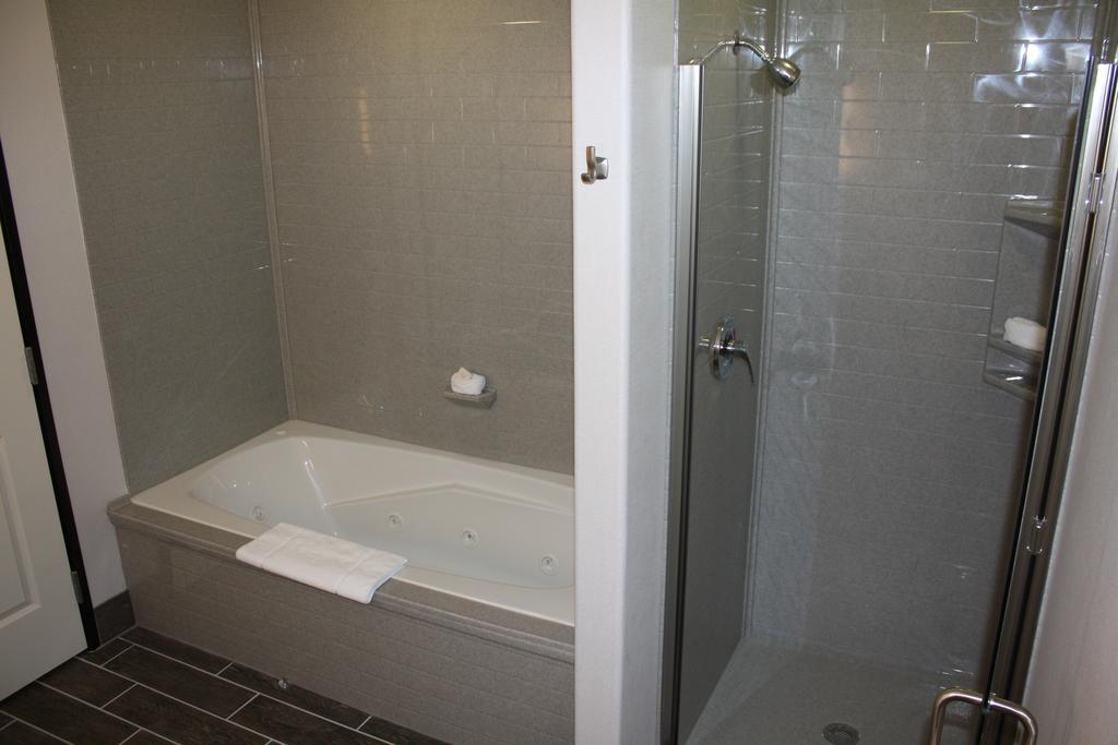 The Heritage Inn & Suites, Ascend Hotel Collection Garden City Luaran gambar